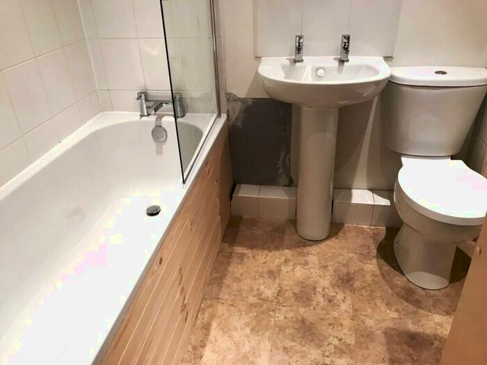 1 Bedroom Flat For Sale In Northville Road, Northville, Bristol, BS7