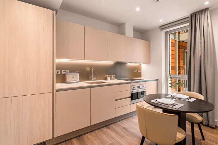 Studio To Rent In Nine Elms Lane, London, SW11