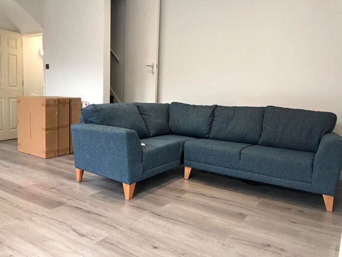 3 Bedroom House To Rent In Brudenell Street, Leeds, LS6