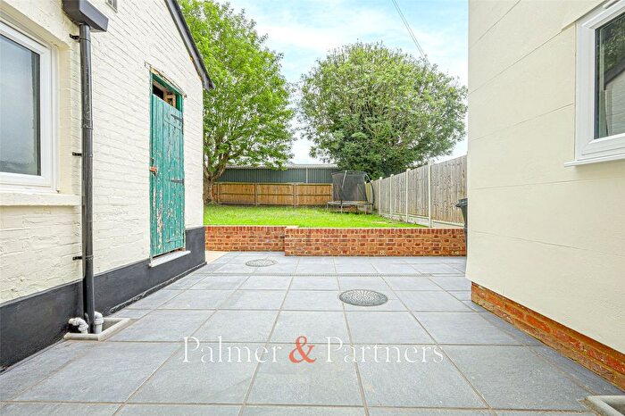 1 Bedroom Flat To Rent In Coggeshall Road, Braintree, Essex, CM7