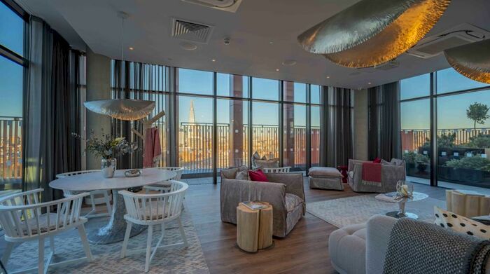 3 Bedroom Flat To Rent In New Kent Road, London, SE1