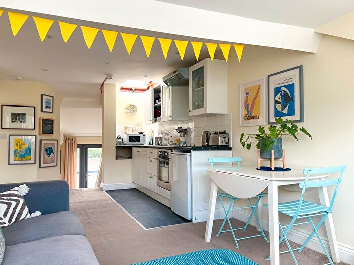 2 Bedroom Flat To Rent In Coral Street, Saltburn-By-The-Sea, TS12