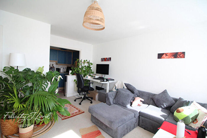 1 Bedroom Apartment To Rent In Commercial Road, London, E1
