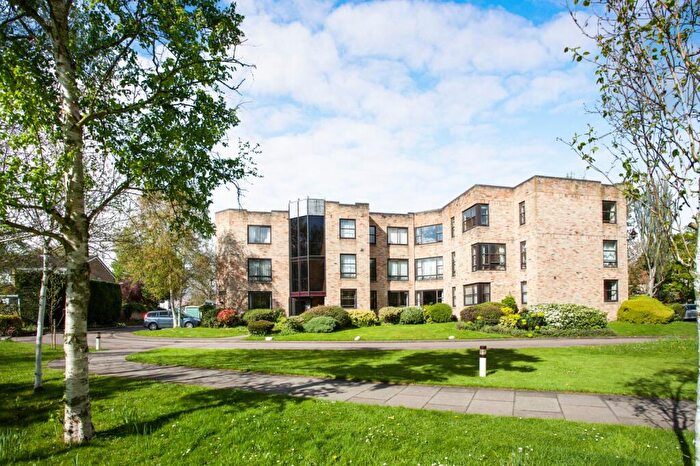 2 Bedroom Flat To Rent In Broadmeadows, Manhattan Drive, CB4