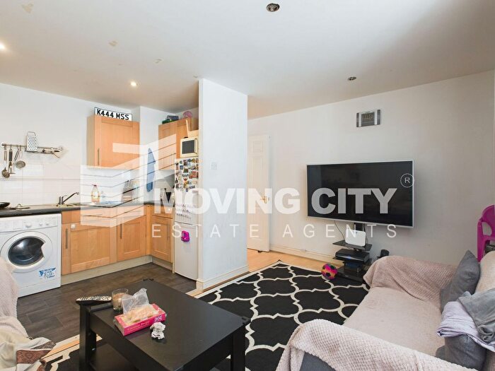 1 Bedroom Flat To Rent In Sheerness Mews, London, E16