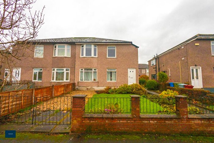 3 Bedroom Flat To Rent In Kingsbridge Drive Rutherglen, G73N