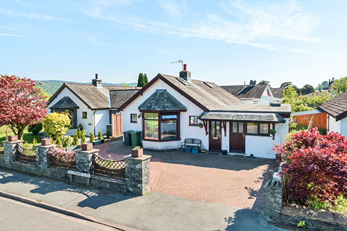 3 Bedroom Detached Bungalow For Sale In Collingwood Close, Coniston, LA21