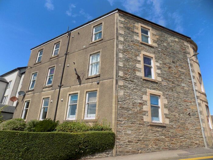 2 Bedroom Flat To Rent In Auchamore Road, Dunoon, Argyll And Bute, PA23