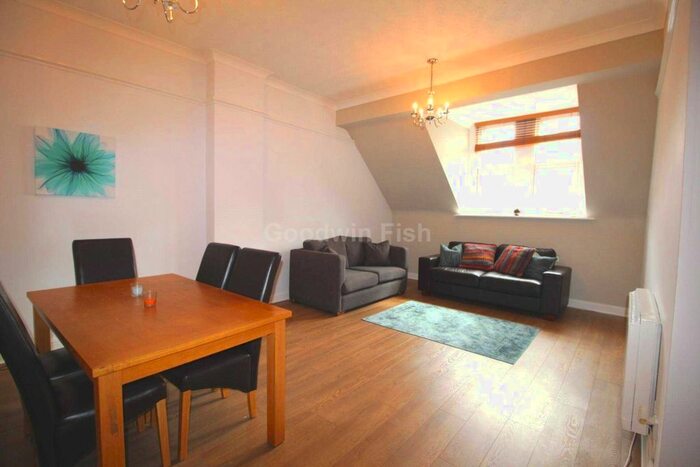 2 Bedroom Flat To Rent In Chepstow Street, Manchester, M1