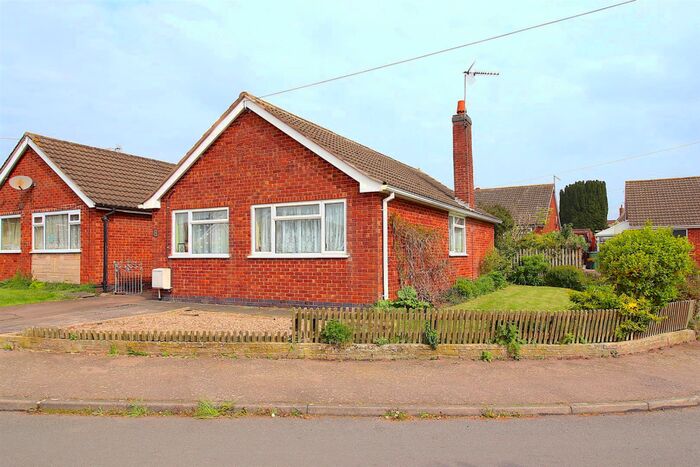 2 Bedroom Detached Bungalow For Sale In Nursery Close, Thurlaston, LE9
