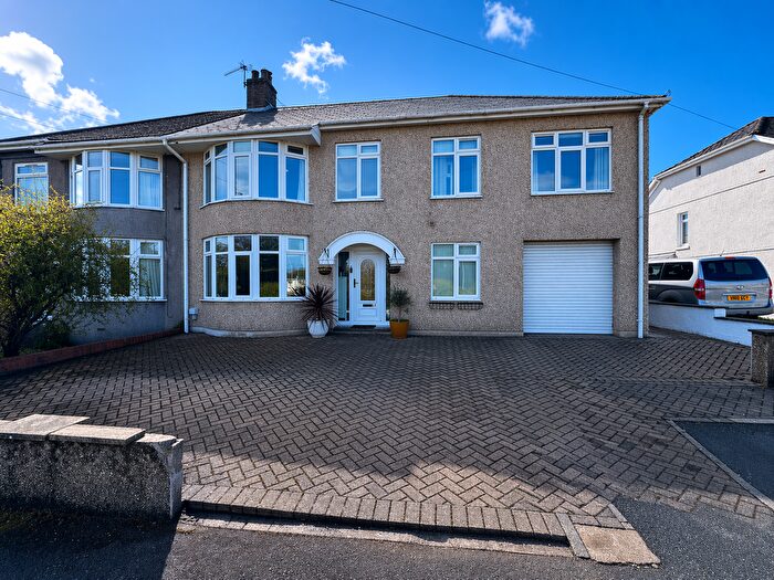 4 Bedroom Semi Detached House For Sale In Priory Avenue, Bridgend, CF31