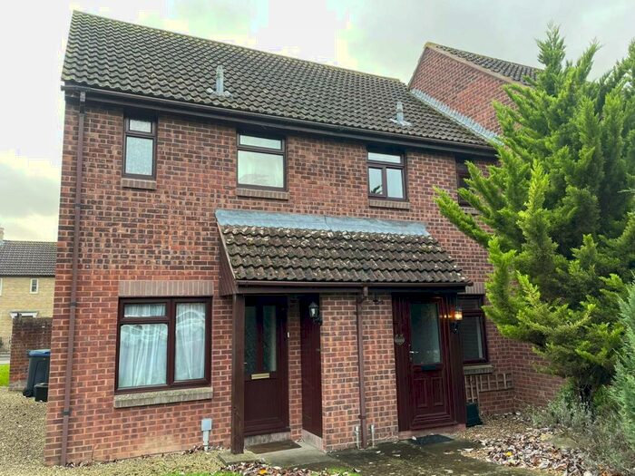 2 Bedroom Terraced House To Rent In Tyning Park, Calne, SN11