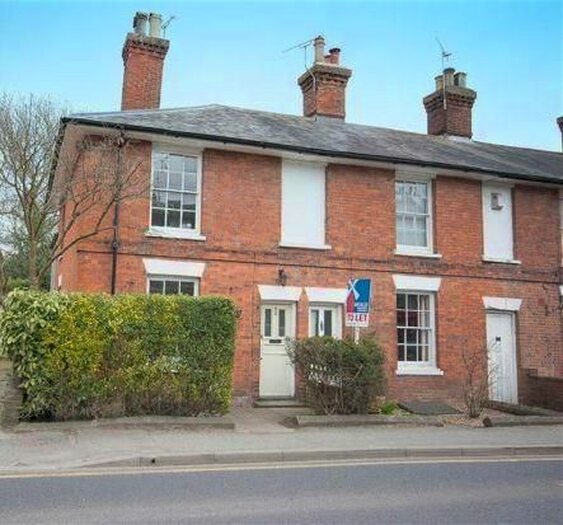 3 Bedroom Property To Rent In Ashford Road, Tenterden, TN30