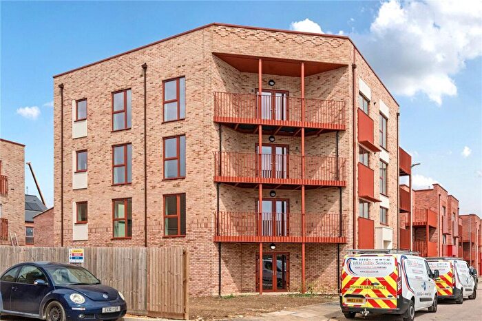 3 Bedroom Apartment To Rent In Galton Road, Cambridge, Cambridgeshire, CB3