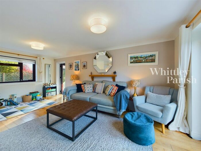 4 Bedroom Detached House For Sale In Church Meadow, Gislingham, Eye, IP23