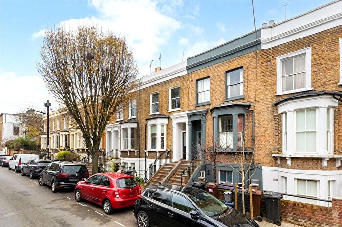 4 Bedroom Terraced House For Sale In Poole Road, London, E9
