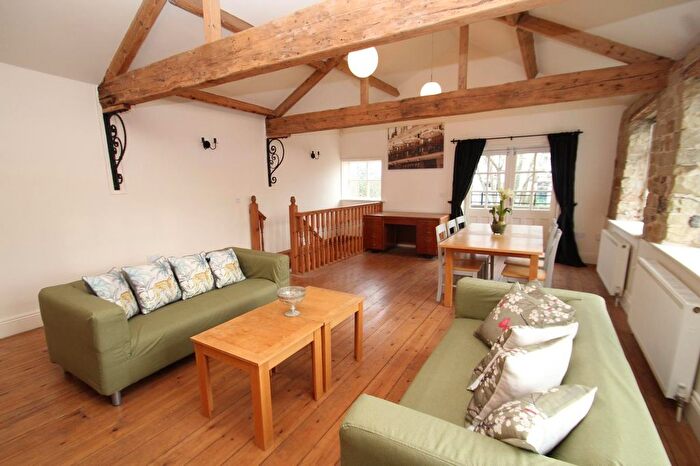 3 Bedroom Detached House To Rent In Back Allerton Terrace, Leeds, West Yorkshire, LS7