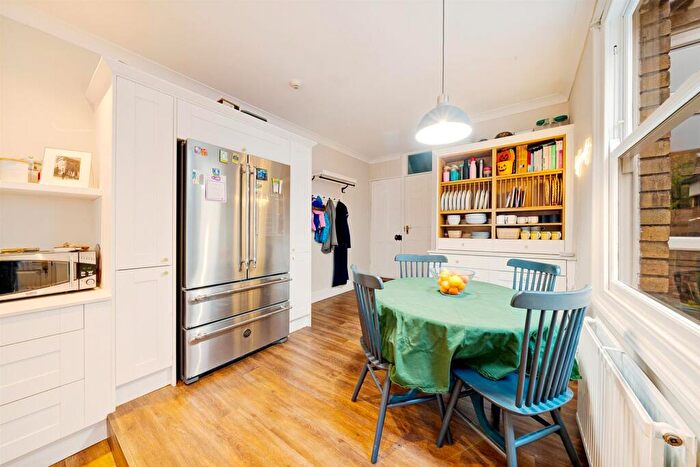 4 Bedroom House For Sale In Leighton Road, Southville, Bristol, BS3 - Photo 8