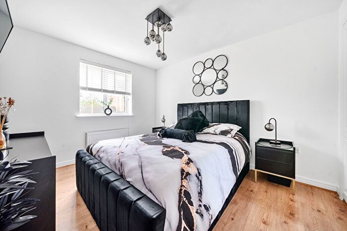 4 Bedroom Detached House For Sale In Coneygate, Meppershall, SG17