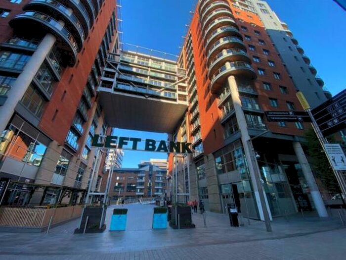 2 Bedroom Apartment To Rent In Left Bank, Spinningfields, Manchester, M3