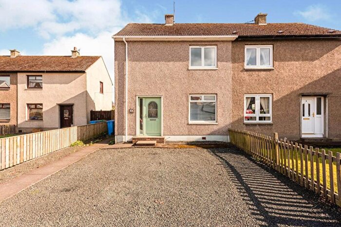 2 Bedroom Semi-Detached House To Rent In Leadburn Avenue, Wellwood, Dunfermline, Fife, KY12