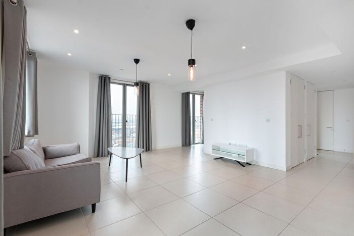 1 Bedroom Flat To Rent In Rehearsal Rooms, Victoria Road, Acton, W3