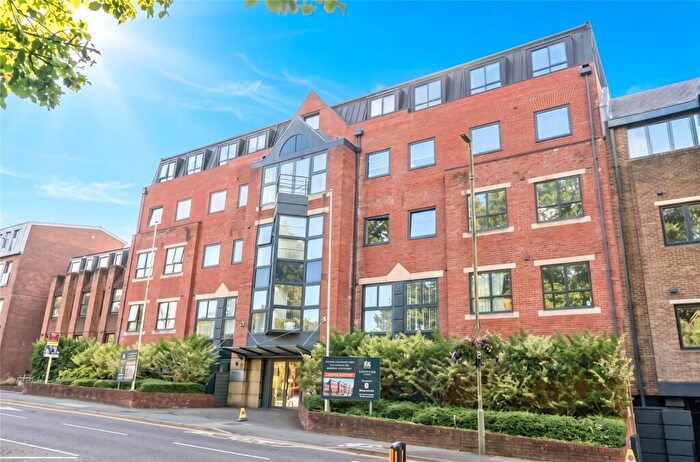 1 Bedroom Apartment For Sale In Compass House -, London Road, Camberley, GU15