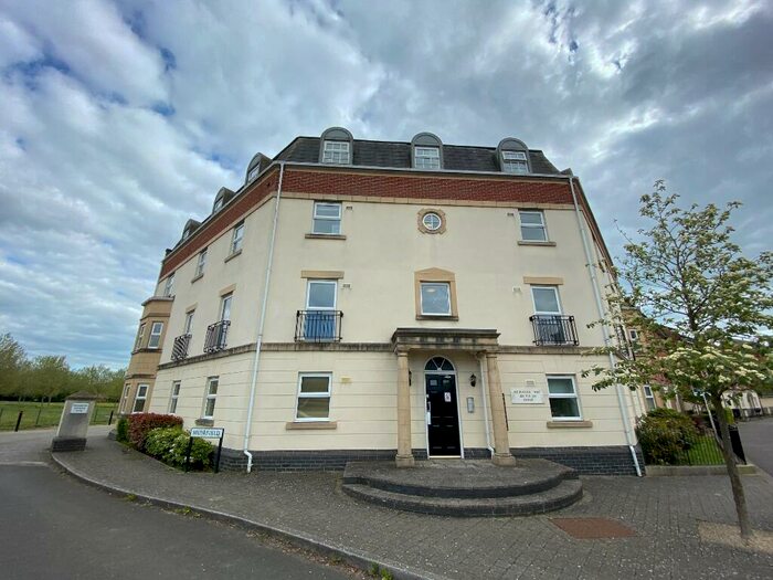 2 Bedroom Flat To Rent In Redhouse Way, Redhouse, Swindon, SN25