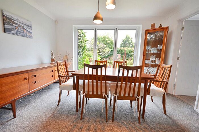 4 Bedroom Detached House For Sale In Sunningdale, Stone, ST15