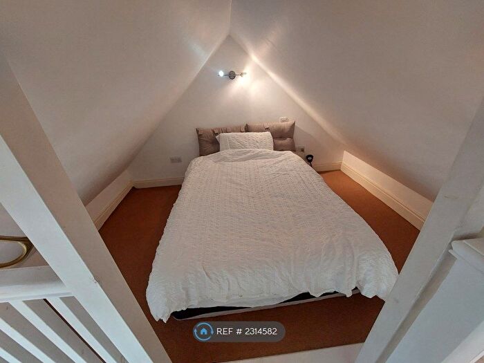1 Bedroom Flat To Rent In Epsom Road, Croydon, CR0