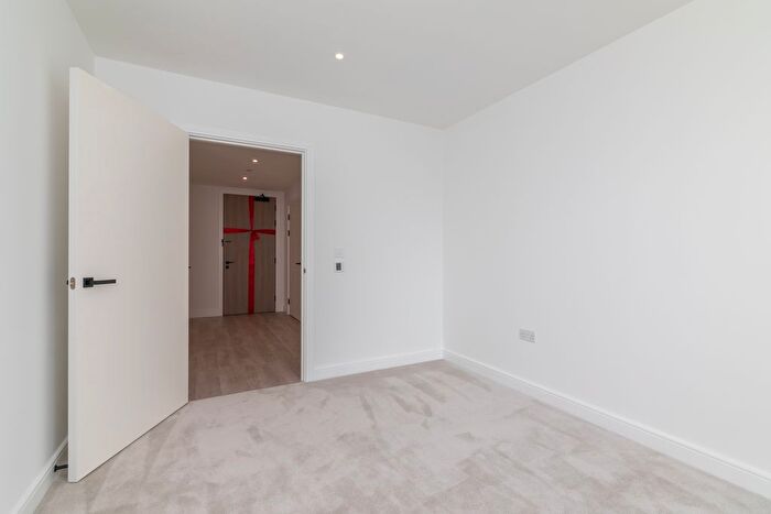 2 Bedroom Flat To Rent In Caldon Boulevard, Alperton, HA0