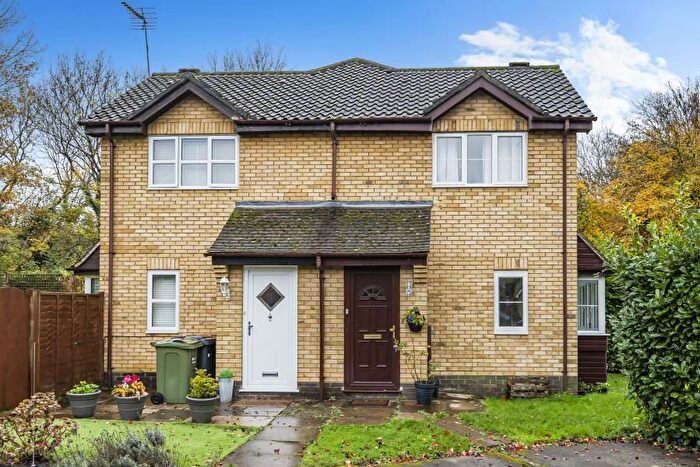 1 Bedroom Property To Rent In Devoil Close, Burpham, Guildford, GU4