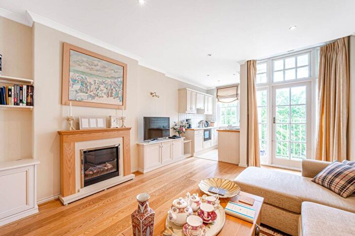 1 Bedroom Flat To Rent In Elm Tree Road, St John's Wood, London, NW8