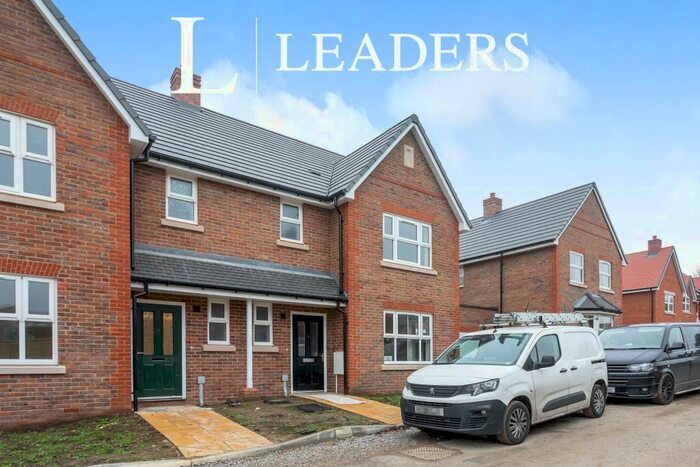 3 Bedroom Semi-Detached House To Rent In Boot Close, Winslow, MK18