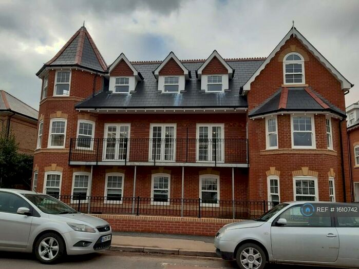 2 Bedroom Flat To Rent In Chapman Heights, Bournemouth, BH1