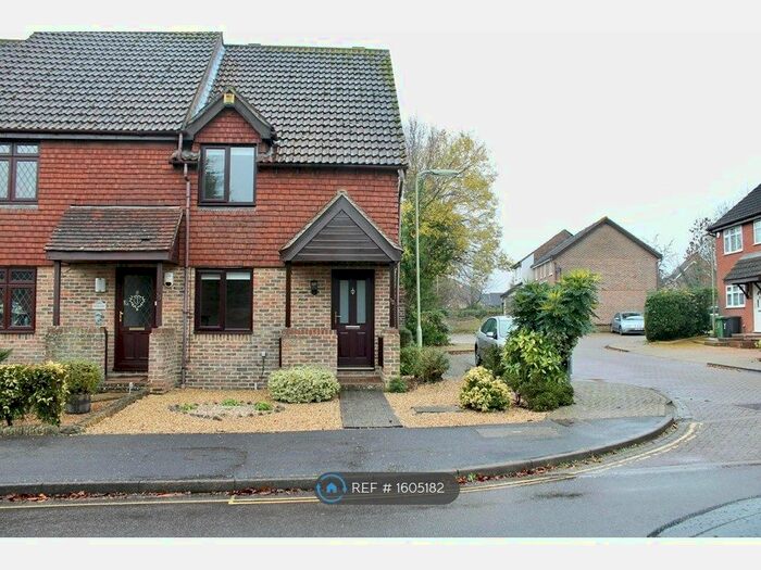 2 Bedroom End Of Terrace House To Rent In Watkin Road, Hedge End, Southampton, SO30