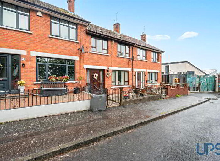 3 Bedroom TownHouse For Sale In Beechview Park, Belfast, BT12
