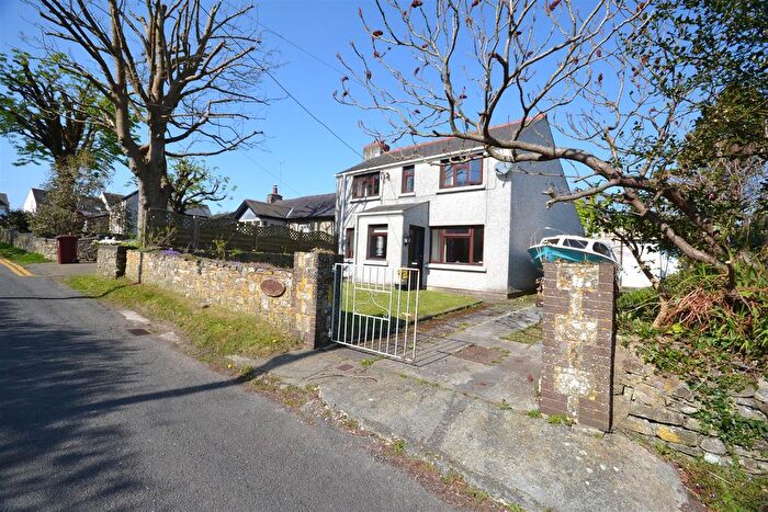 2 Bedroom Cottage For Sale In Burton, Milford Haven, SA73