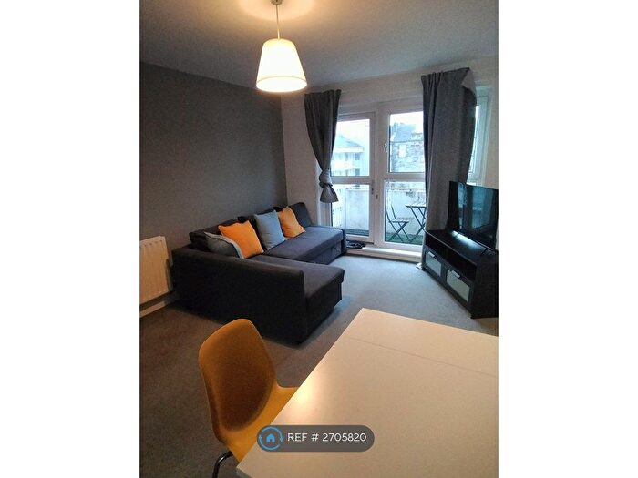 1 Bedroom Flat To Rent In Burnbank Terrace, Glasgow, G20
