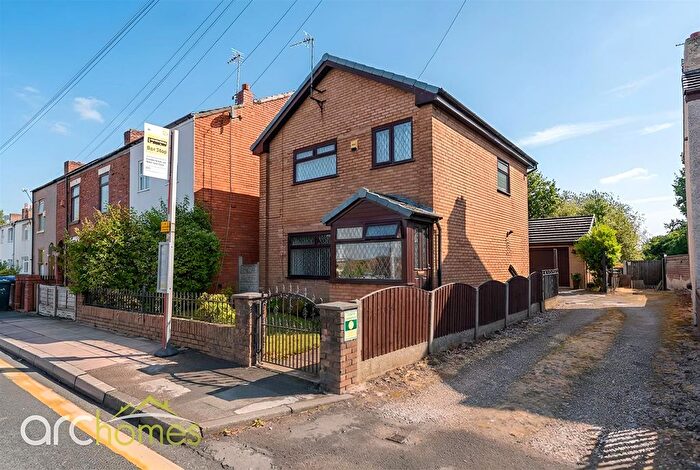 3 Bedroom Detached House For Sale In Leigh Road, Hindley Green, Wigan, WN2