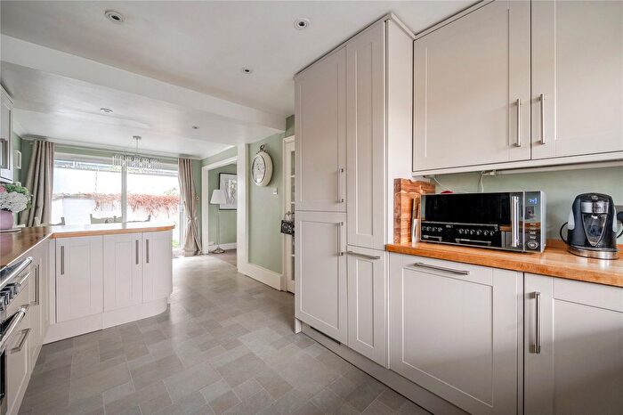 4 Bedroom Detached House For Sale In The Grove, Biggin Hill, TN16