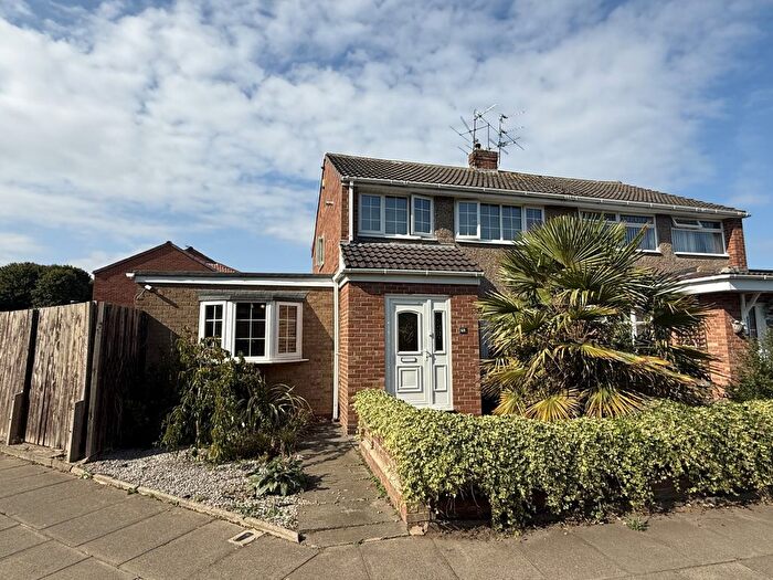 2 Bedroom Semi-Detached House For Sale In Newark Road, Hartlepool, TS25