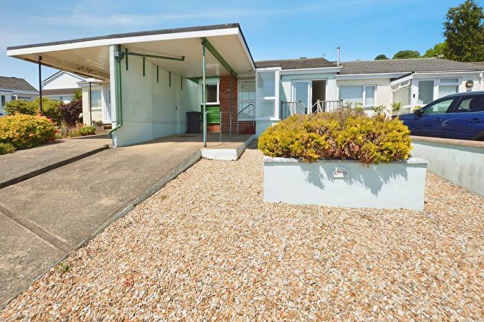 2 Bedroom Terraced Bungalow For Sale In Helens Mead Close, Torquay, Devon, TQ2