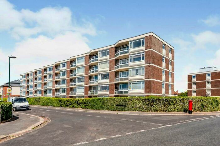 2 Bedroom Apartment To Rent In Nyewood Lane, Bognor Regis, PO21