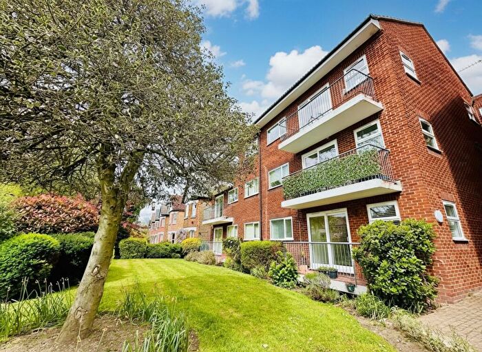 1 Bedroom Flat For Sale In Kings Hall Road, Knights Court, BR3