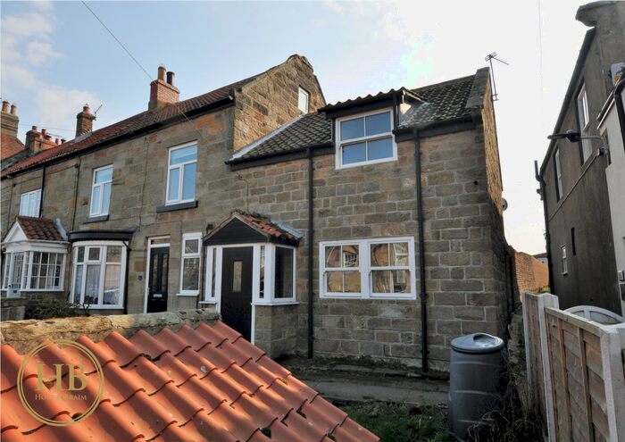 2 Bedroom Cottage For Sale In Porret Lane, Hinderwell, Saltburn-By-The-Sea, TS13