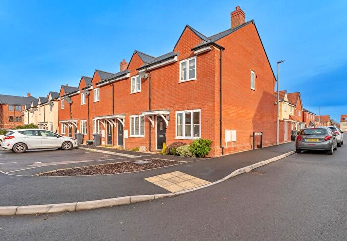 2 Bedroom End Of Terrace House For Sale In Beautifully Presented Two Bedroom Home In The Village Of Yatton, BS49