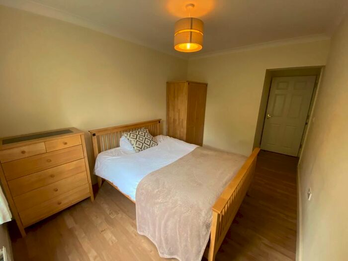 2 Bedroom Flat To Rent In Selborne Road, Croydon, CR0