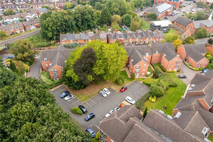 1 Bedroom Apartment To Rent In Romani Close, Warwick, Warwickshire, CV34