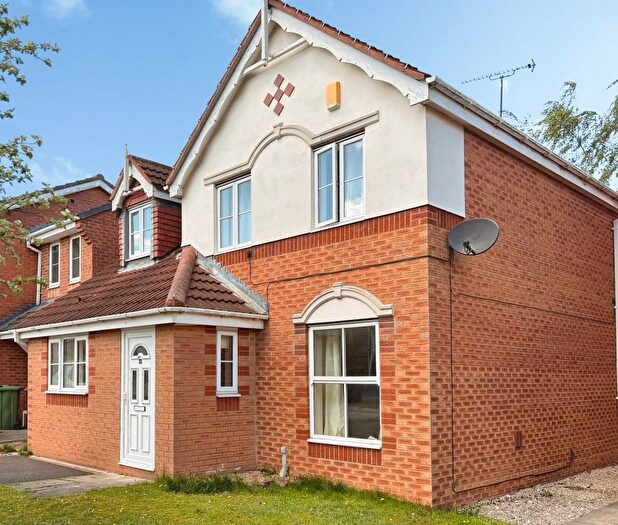 3 Bedroom Detached House For Sale In Fresh Meadows, Normanton, WF6